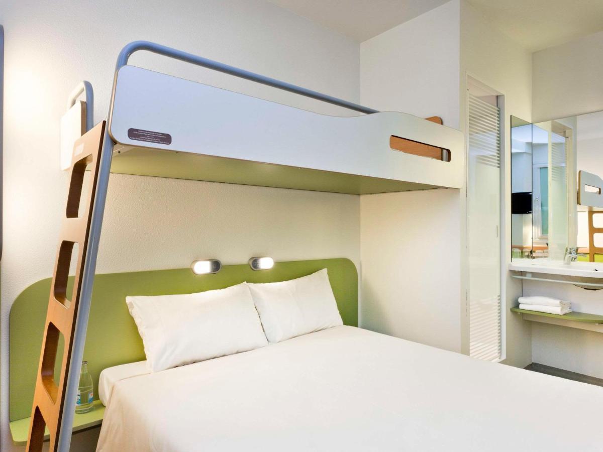 ไอบิส บัดเจ็ท ลีดส์ เซ็นเตอร์ คราวน์ พอยท์ โร้ด Hotel ภายนอก รูปภาพ